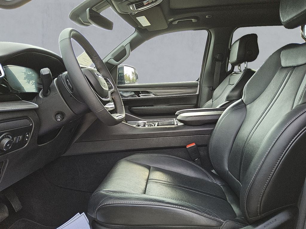 2023 Jeep Wagoneer L Series II 4x4