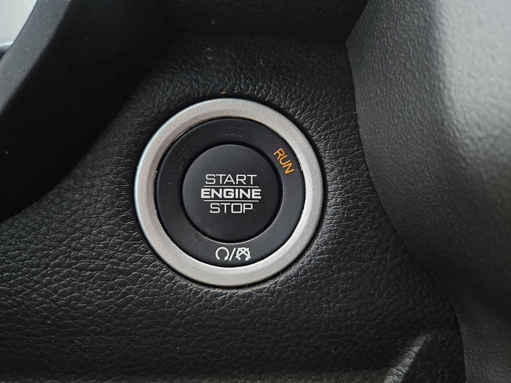 2023 RAM 1500 Lone Star Crew Cab 4x4 5'7' Box