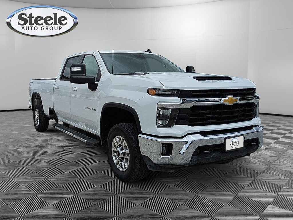 2025 Chevrolet Silverado 2500HD 4WD Crew Cab Long Bed LT