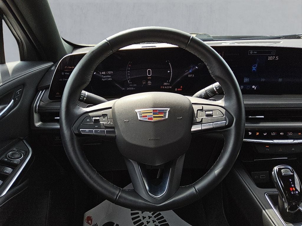 2025 Cadillac XT4 FWD Premium Luxury