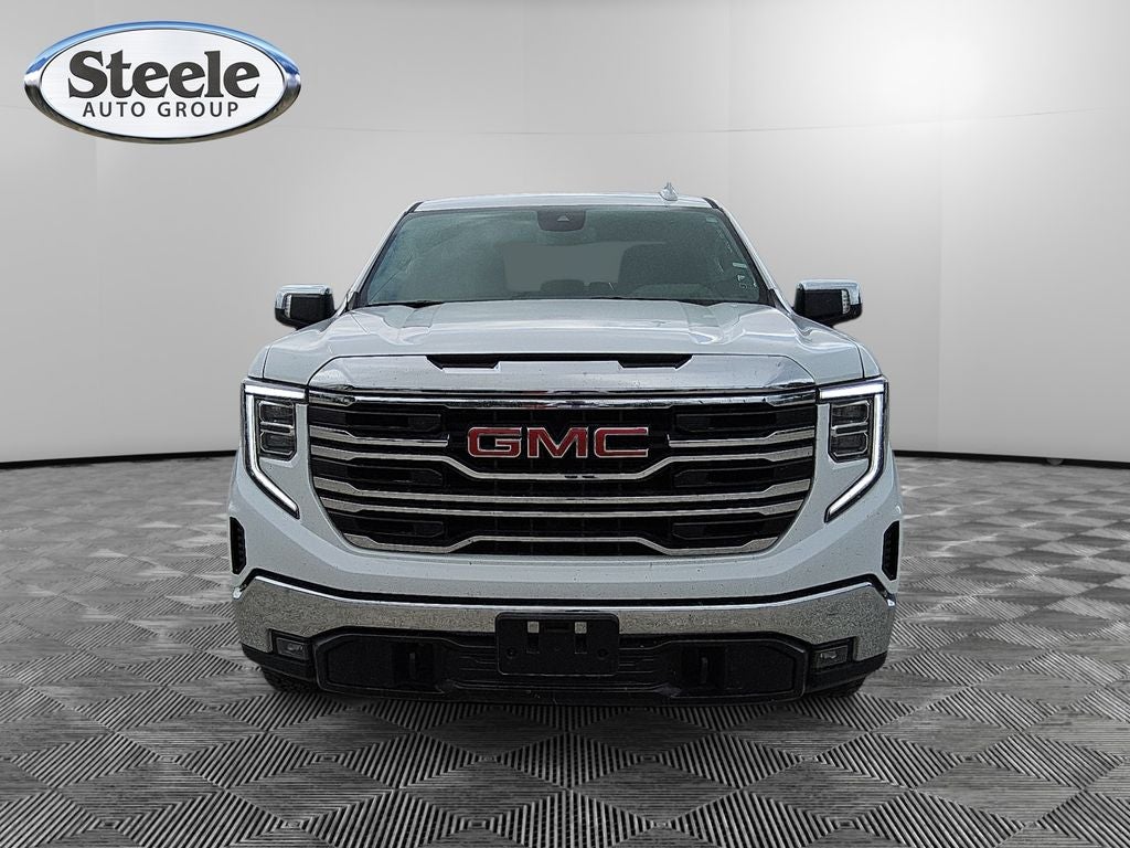 2025 GMC Sierra 1500 4WD Crew Cab Short Box SLT