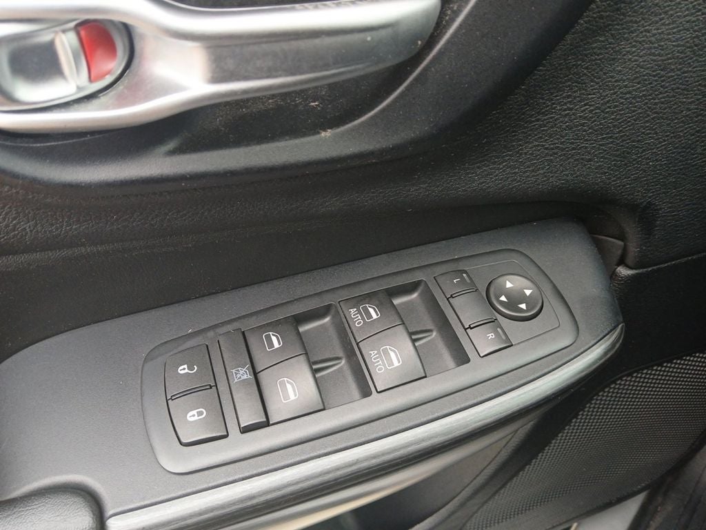 2016 Jeep Cherokee 75th Anniversary Edition