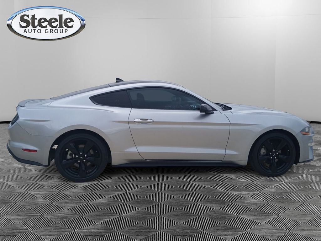 2022 Ford Mustang EcoBoost
