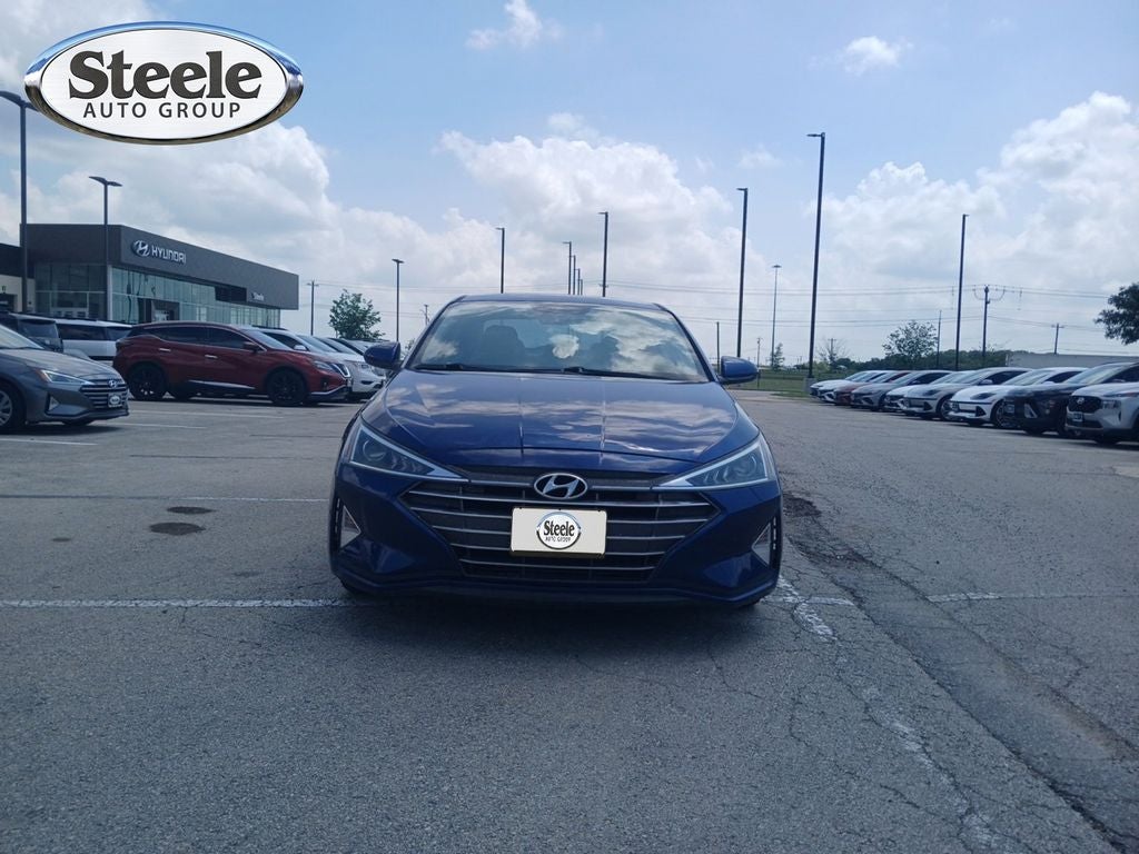 2019 Hyundai ELANTRA SE