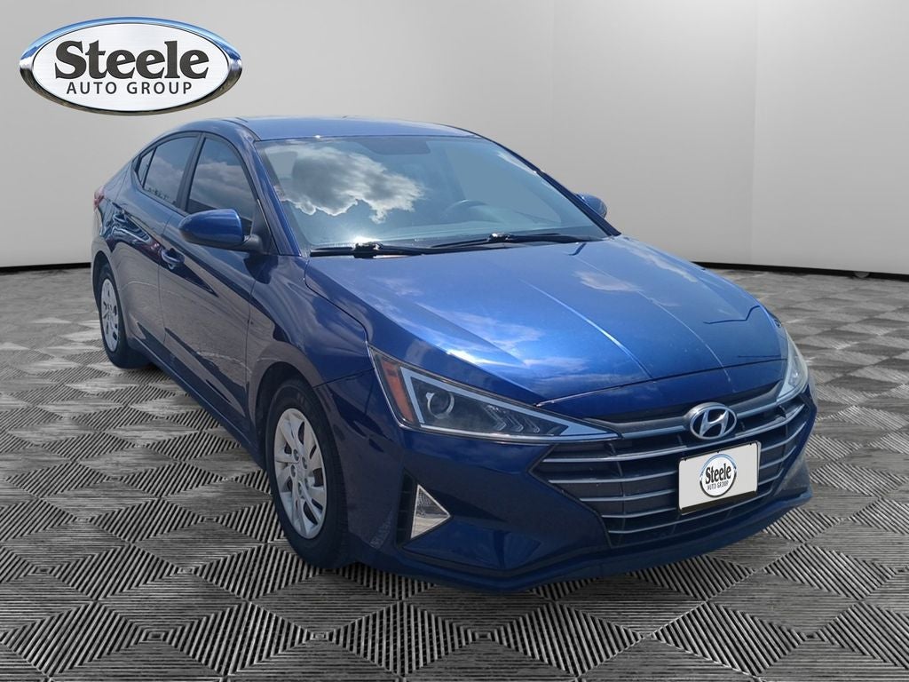 2019 Hyundai ELANTRA SE