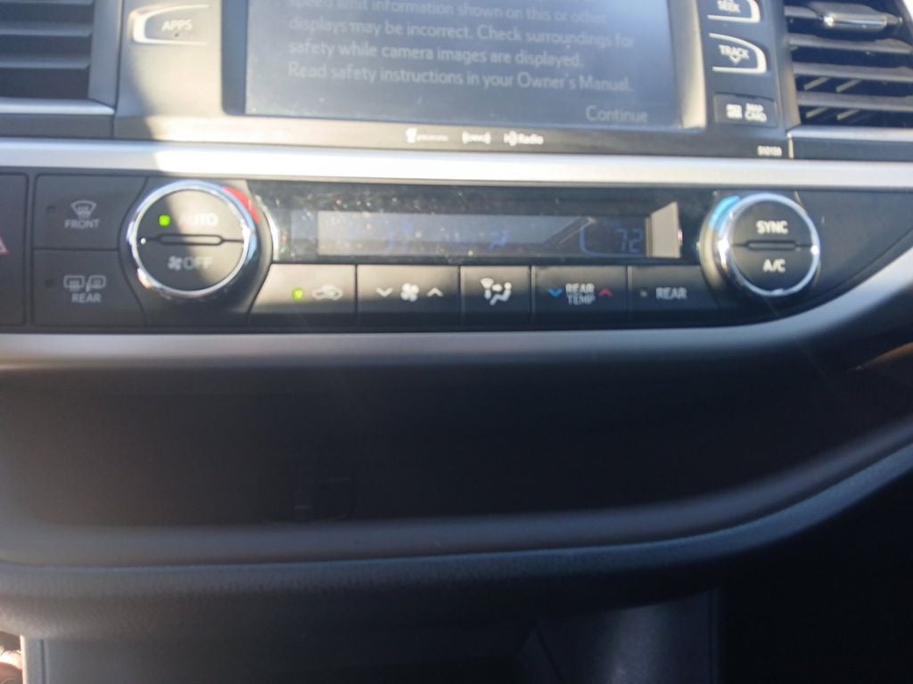 2016 Toyota Highlander XLE V6