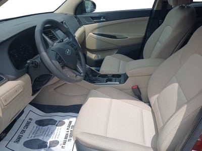 2016 Hyundai TUCSON SE