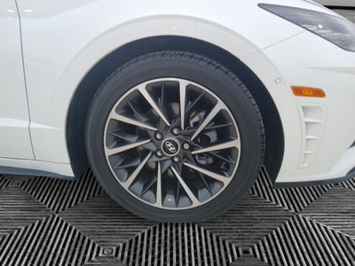 2022 Hyundai SONATA Limited