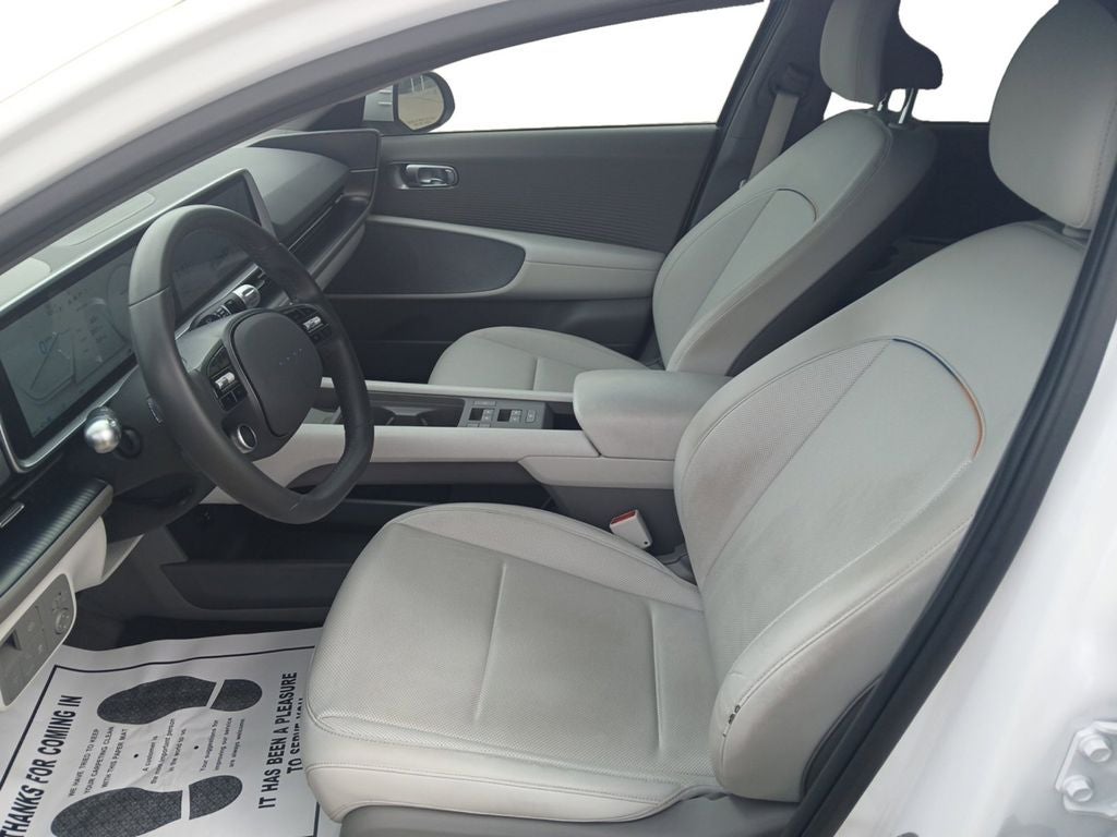 2025 Hyundai IONIQ 6 SEL