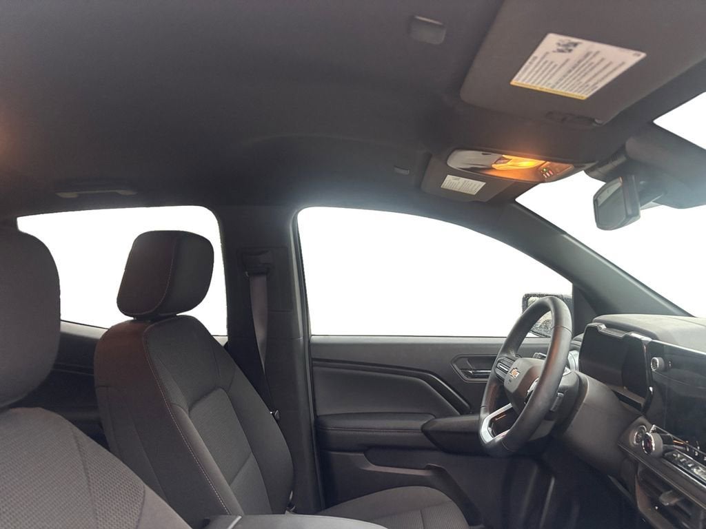 2025 Chevrolet Colorado WT/LT