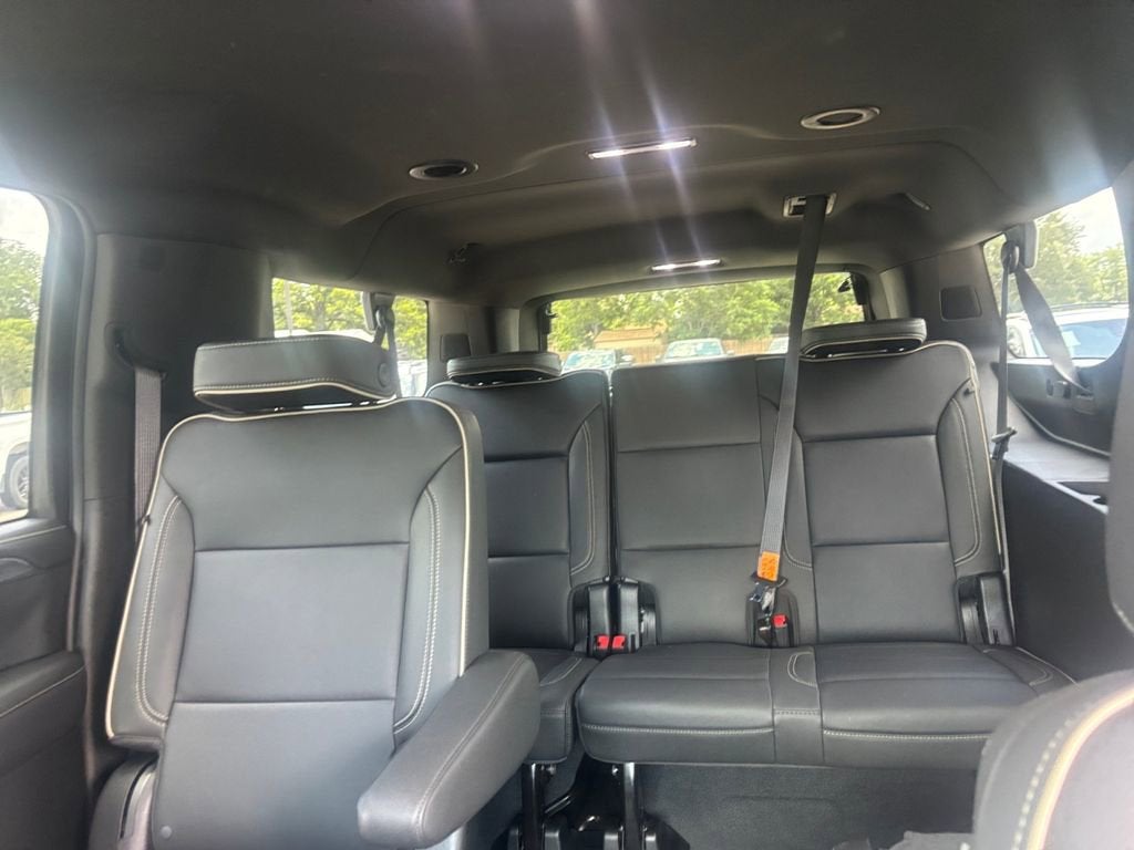 2024 GMC Yukon XL SLT