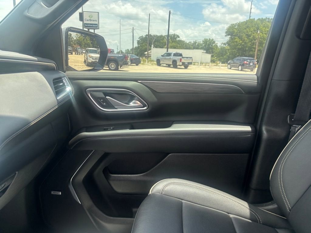 2024 GMC Yukon XL SLT