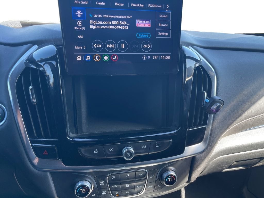 2022 Chevrolet Traverse LT Cloth