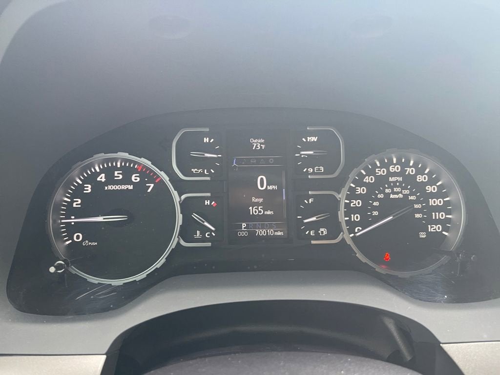 2018 Toyota Tundra SR5 5.7L V8