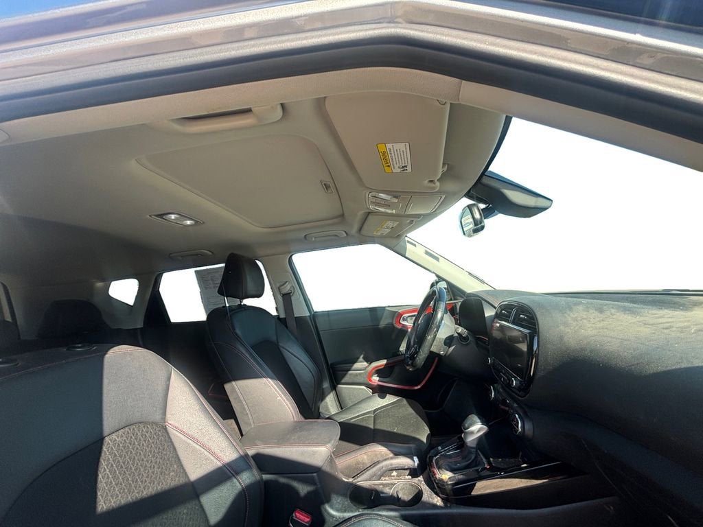 2023 Kia Soul GT-Line
