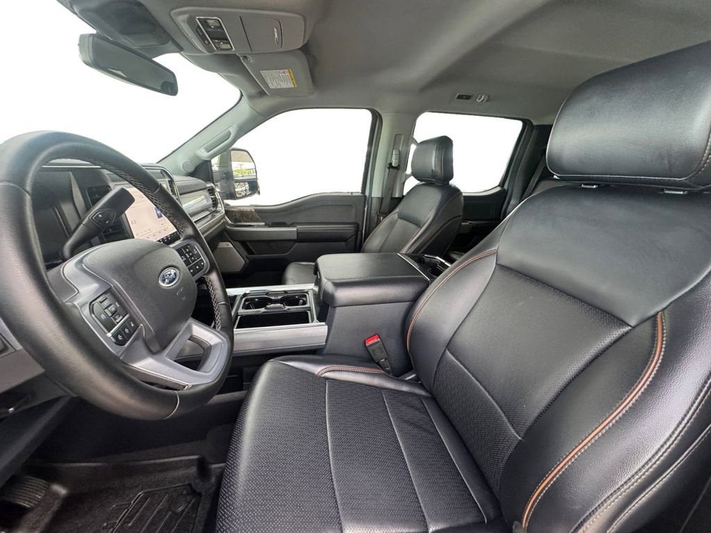 2025 Ford F-250 LARIAT