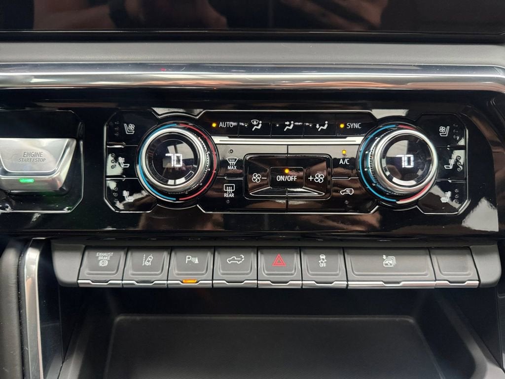 2026 GMC Sierra 3500 HD Denali Ultimate DRW