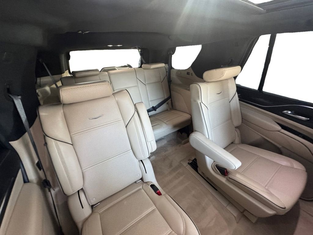 2022 Cadillac Escalade Premium Luxury