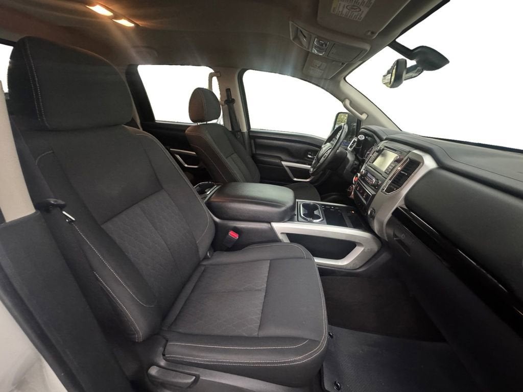 2017 Nissan Titan XD SV