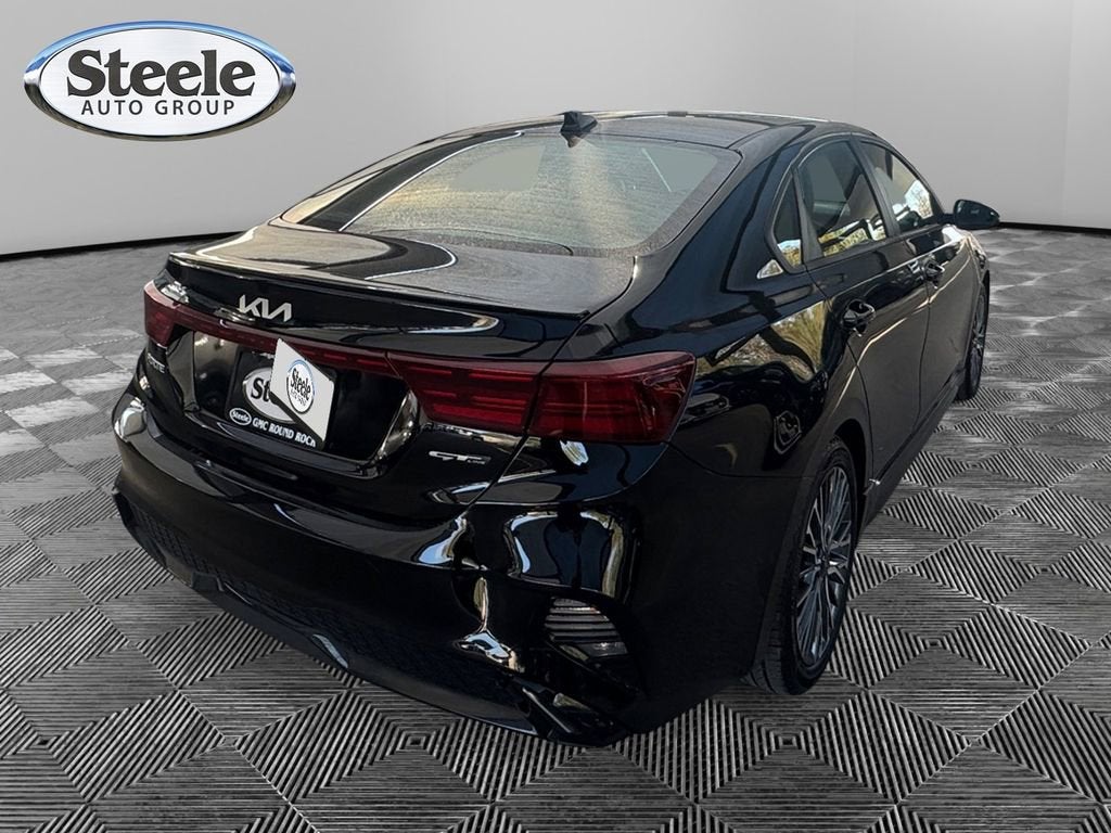 2022 Kia Forte GT-Line