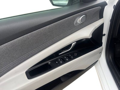 2021 Hyundai ELANTRA Limited