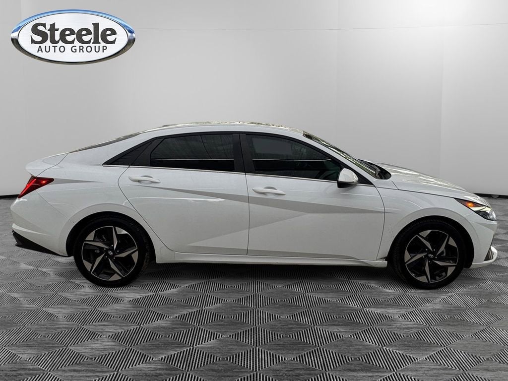 2021 Hyundai ELANTRA Limited