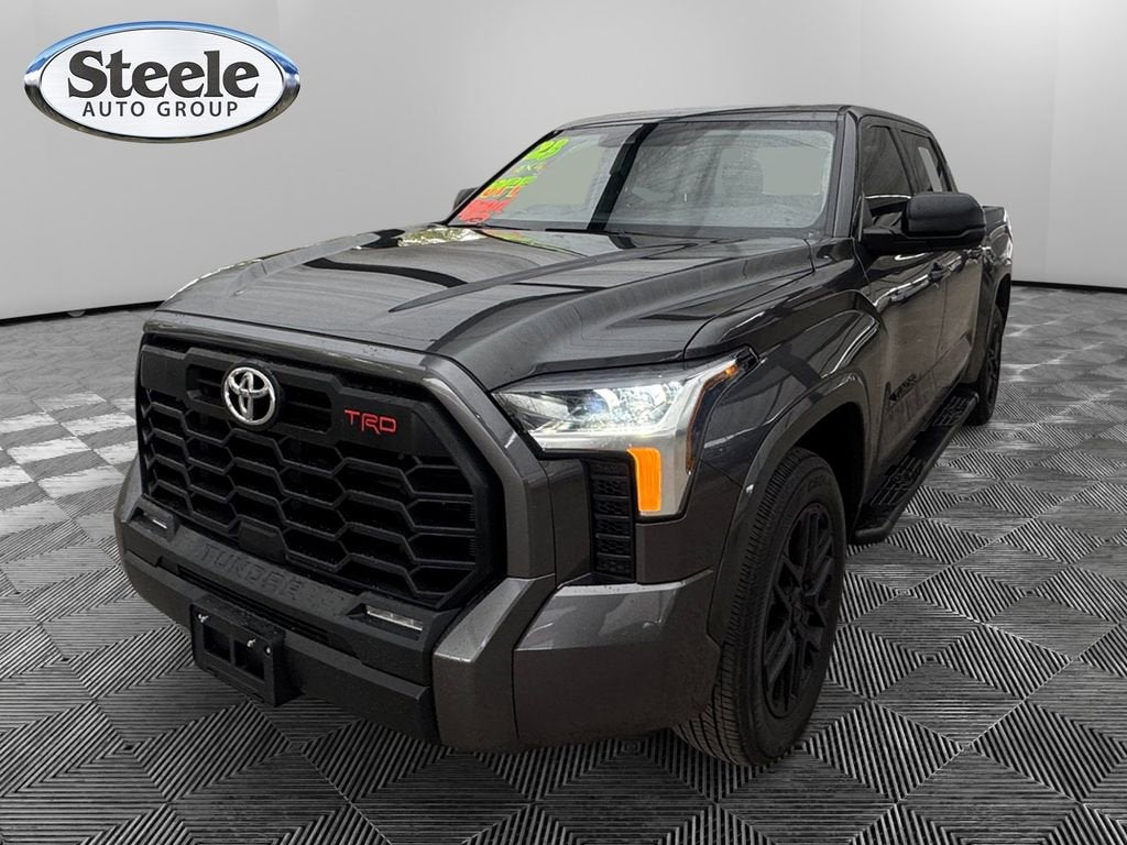 2023 Toyota Tundra 4WD SR5