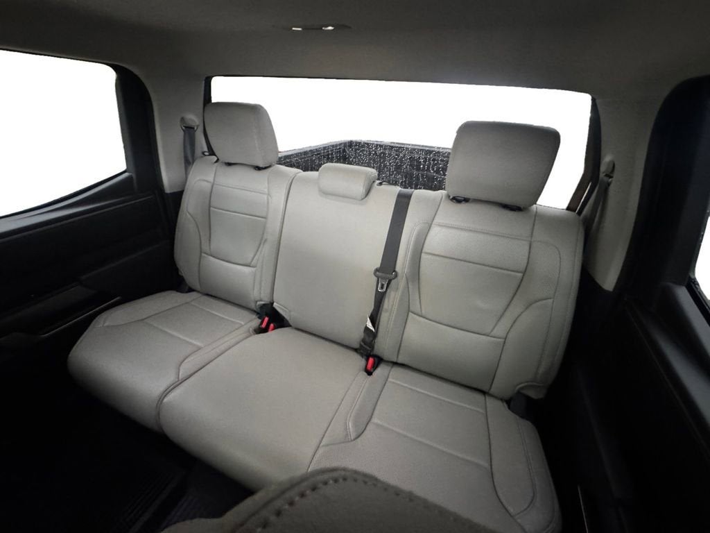 2023 Toyota Tundra 4WD SR5