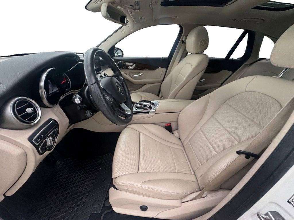 2018 Mercedes-Benz GLC 300 GLC 300