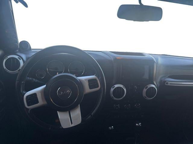 2014 Jeep Wrangler Unlimited Polar Edition