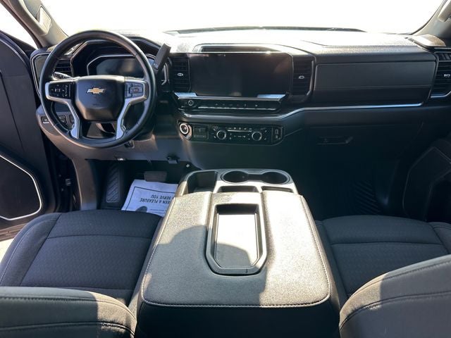 2023 Chevrolet Silverado 1500 4WD Crew Cab Standard Bed LT