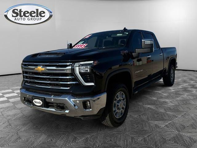 2025 Chevrolet Silverado 2500HD 4WD Crew Cab Standard Bed LTZ