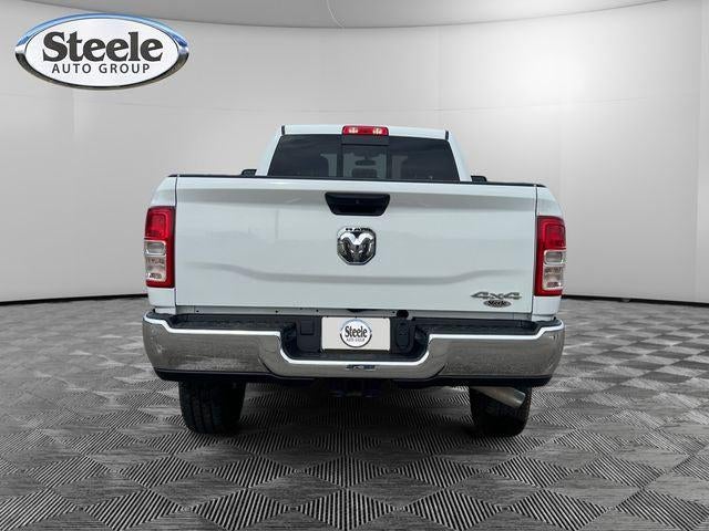 2024 RAM 2500 Tradesman Crew Cab 4x4 8' Box