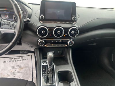 2022 Nissan Sentra SV Xtronic CVT