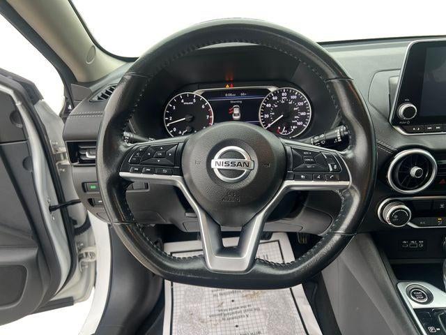2022 Nissan Sentra SV Xtronic CVT