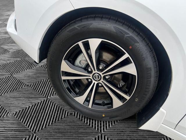 2022 Nissan Sentra SV Xtronic CVT