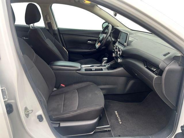 2022 Nissan Sentra SV Xtronic CVT