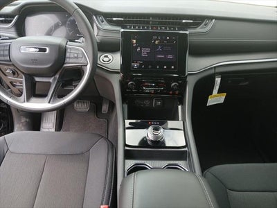 2024 Jeep Grand Cherokee GRAND CHEROKEE LAREDO X 4X4