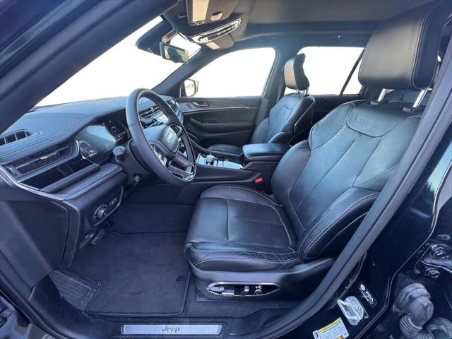 2023 Jeep Grand Cherokee Overland 4x4