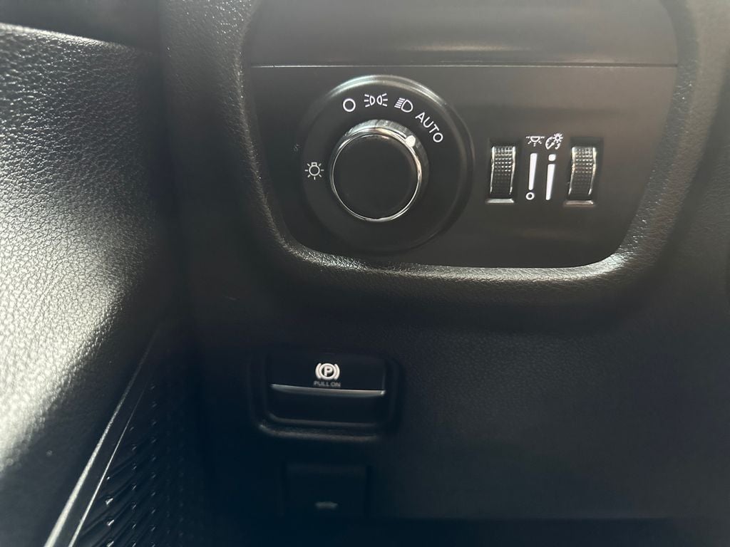 2024 Jeep Grand Cherokee L Laredo X 4x4