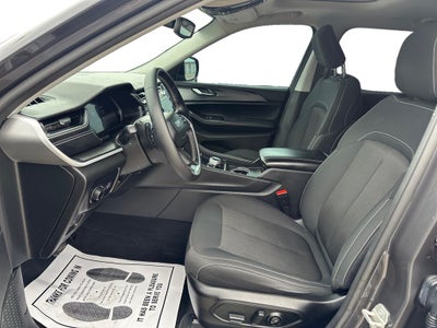 2024 Jeep Grand Cherokee L Laredo X 4x4