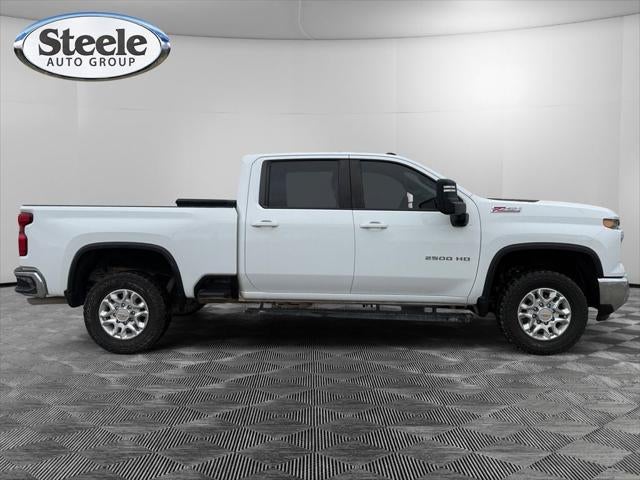 2024 Chevrolet Silverado 2500HD 4WD Crew Cab Standard Bed LT