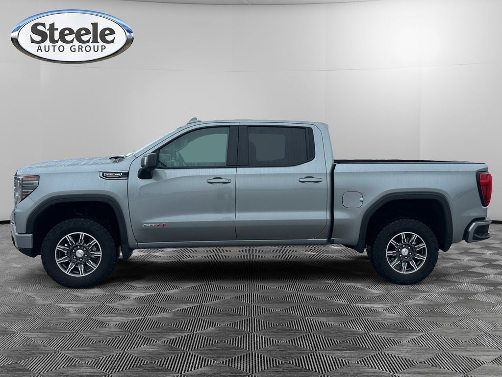 2025 GMC Sierra 1500 4WD Crew Cab Short Box AT4