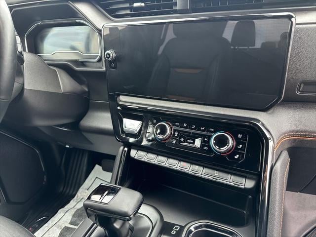 2025 GMC Sierra 1500 4WD Crew Cab Short Box AT4
