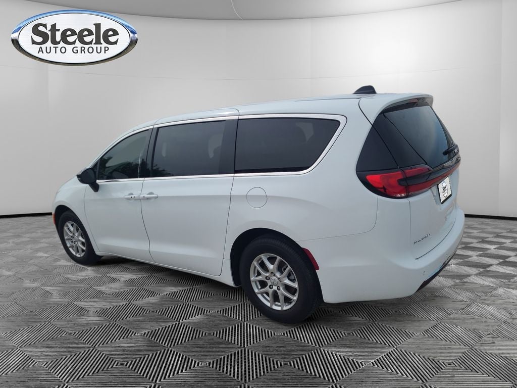 2025 Chrysler Pacifica PACIFICA SELECT