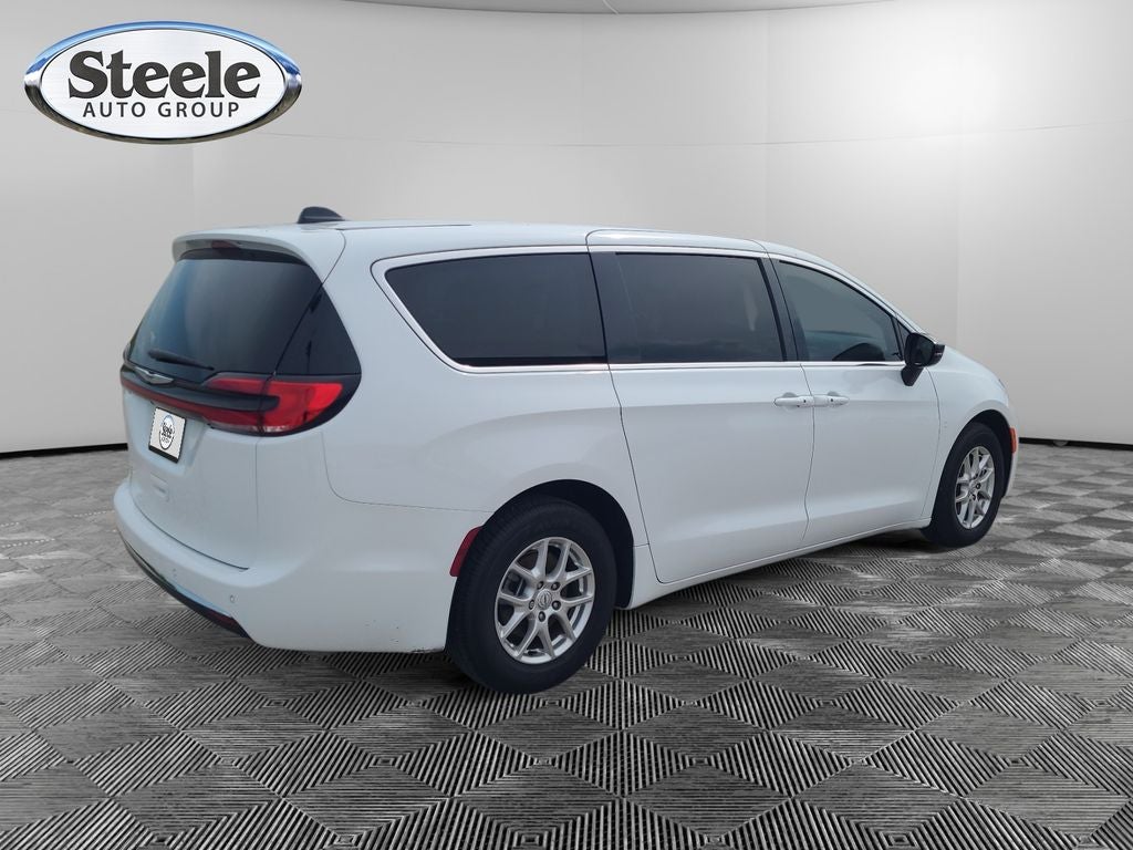 2025 Chrysler Pacifica PACIFICA SELECT