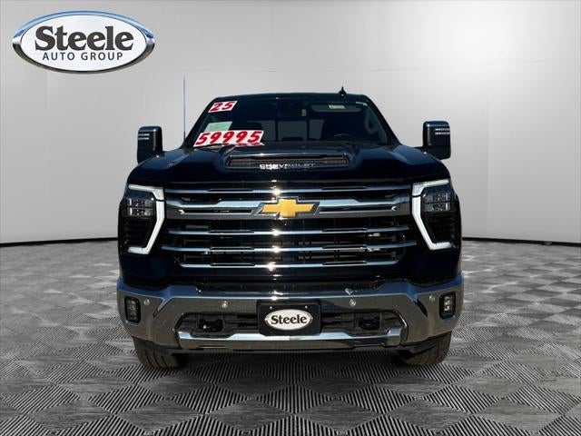 2025 Chevrolet Silverado 2500HD 4WD Crew Cab Standard Bed LTZ