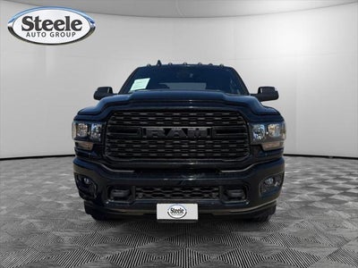 2022 RAM 3500 Lone Star Crew Cab 4x4 8' Box
