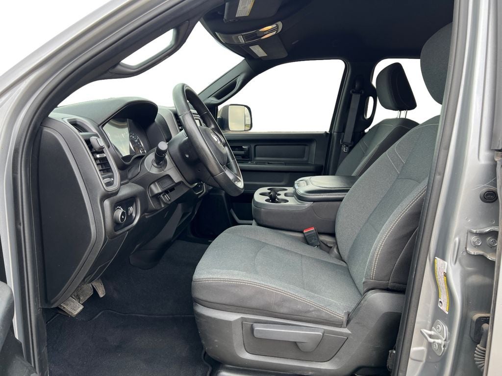 2022 RAM 2500 Tradesman Crew Cab 4x4 6'4' Box