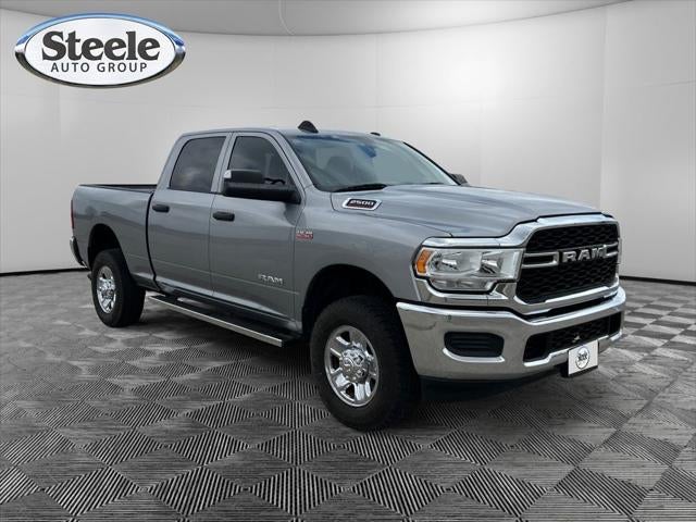 2022 RAM 2500 Tradesman Crew Cab 4x4 6'4' Box